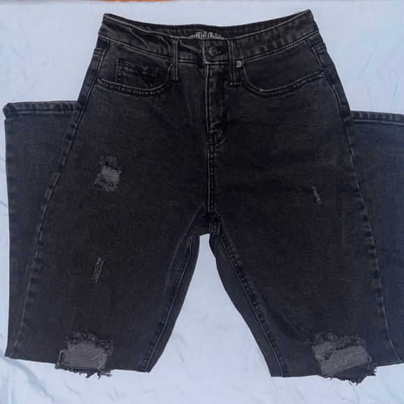 wild fable Denim - Wild Fable High Rise Mom Jean Size 0